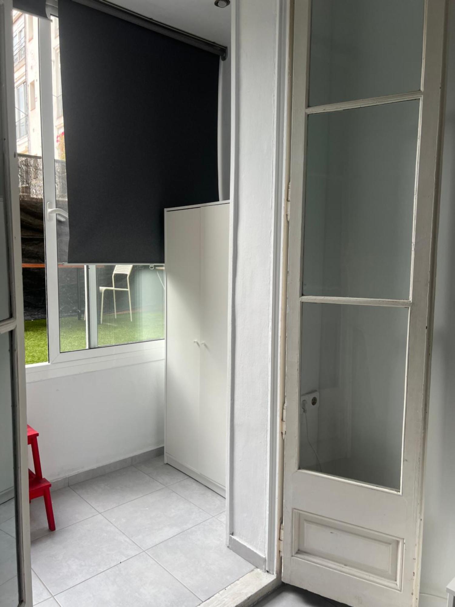 Rooms In Spacious Apartment In City Center 바르셀로나 외부 사진